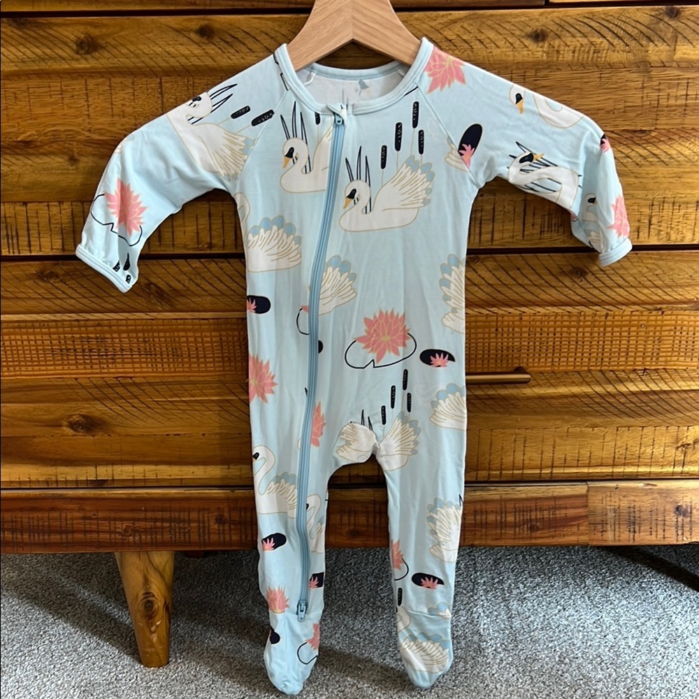 Bestaroo Swan Print Kids One Piece Pajamas Footies